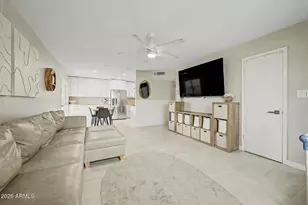 324 W Santa Cruz Dr, Tempe, AZ 85282 - Photo 10