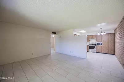 2219 W Morten Avenue #Apt 3, Phoenix, AZ 85021 - Photo 6