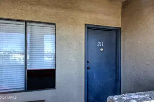 1241 N 48th St, Phoenix, AZ 85008 - Photo 2