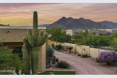 5643 E Rancho Tierra Drive, Cave Creek, AZ 85331 - Photo 58