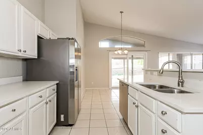 4728 N 89th Drive, Phoenix, AZ 85037 - Photo 4