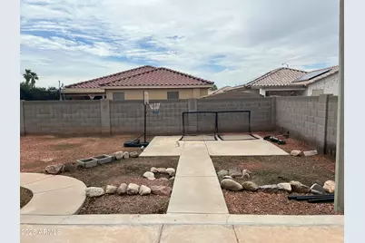 631 W Silver Reef Court, Casa Grande, AZ 85122 - Photo 10