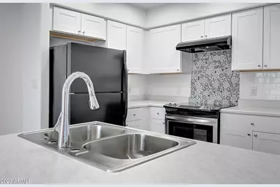 17031 E Calle Del Oro -- #Apt C, Fountain Hills, AZ 85268 - Photo 8