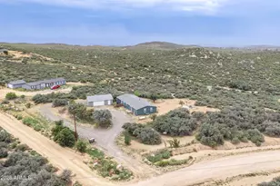 1075 N Ambassador Rd, Dewey, AZ 86327 - Photo 48