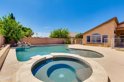 4209 W Wahalla Lane, Glendale, AZ 85308 - Photo 18