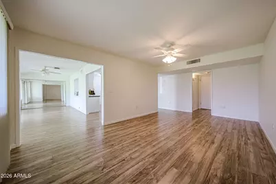 10641 W Saratoga Circle, Sun City, AZ 85351 - Photo 20