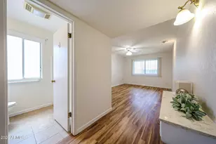 10641 W Saratoga Cir, Sun City, AZ 85351 - Photo 24