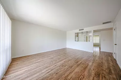 10641 W Saratoga Circle, Sun City, AZ 85351 - Photo 12