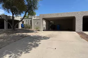 1126 E Cheryl Dr, Phoenix, AZ 85020 - Photo 2