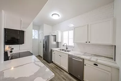 11333 N 92nd Street #1102, Scottsdale, AZ 85260 - Photo 8