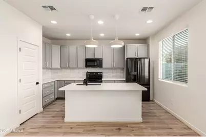 48 E Bates Street, Mesa, AZ 85201 - Photo 10