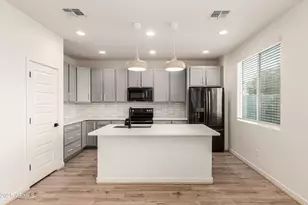 48 E Bates St, Mesa, AZ 85201 - Photo 10
