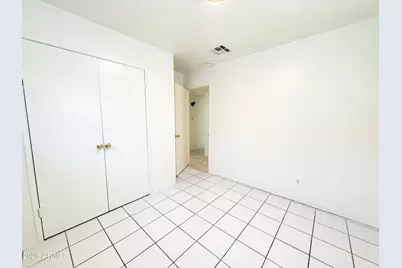 7007 S 8th Street, Phoenix, AZ 85042 - Photo 10