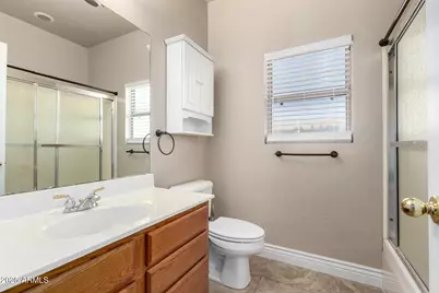 359 E Horseshoe Avenue, Gilbert, AZ 85296 - Photo 24