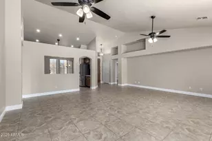 359 E Horseshoe Ave, Gilbert, AZ 85296 - Photo 10