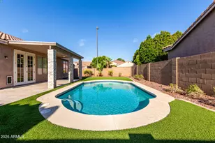 359 E Horseshoe Ave, Gilbert, AZ 85296 - Photo 30