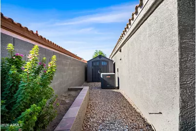 9213 W Athens Street, Peoria, AZ 85382 - Photo 24