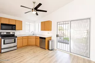 19202 N 115th Dr, Surprise, AZ 85378 - Photo 10