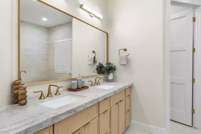 5540 E Dahlia Drive, Scottsdale, AZ 85254 - Photo 46