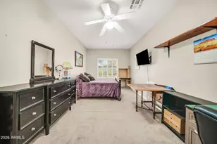 1916 E Fellars Dr, Phoenix, AZ 85022 - Photo 8