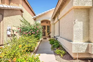 1916 E Fellars Dr, Phoenix, AZ 85022 - Photo 22
