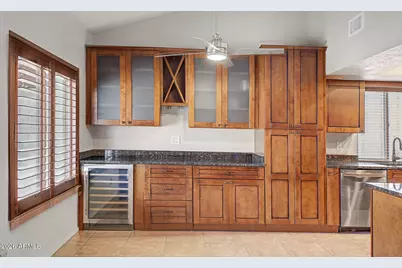 2208 E Hearn Road, Phoenix, AZ 85022 - Photo 8