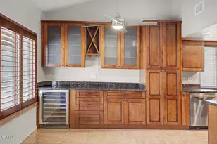 2208 E Hearn Rd, Phoenix, AZ 85022 - Photo 8