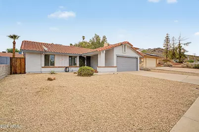 2208 E Hearn Road, Phoenix, AZ 85022 - Photo 1