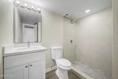 5602 W Virginia Avenue, Phoenix, AZ 85035 - Photo 22