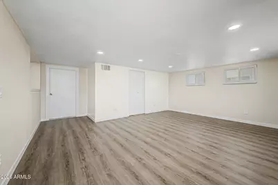 5602 W Virginia Avenue, Phoenix, AZ 85035 - Photo 18