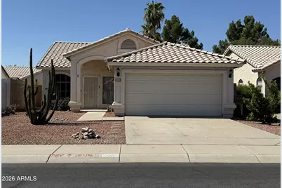 8213 W Rue De Lamour Avenue #NICE!, Peoria, AZ 85381 - Photo 1