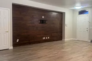 8421 W Mohave St, Tolleson, AZ 85353 - Photo 6