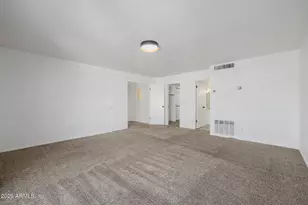 1875 E State Ave, Phoenix, AZ 85020 - Photo 32
