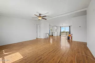 181 N Perrigo Ct, Maricopa, AZ 85139 - Photo 8