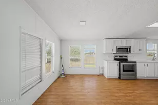 181 N Perrigo Ct, Maricopa, AZ 85139 - Photo 14