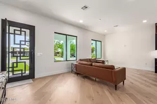 3014 E Avalon Dr, Phoenix, AZ 85016 - Photo 4