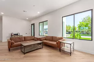 3014 E Avalon Dr, Phoenix, AZ 85016 - Photo 2
