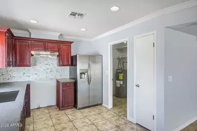 4626 W Wilshire Drive, Phoenix, AZ 85035 - Photo 12