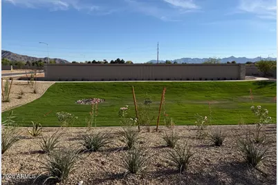 7561 S 47th Drive, Laveen, AZ 85339 - Photo 4
