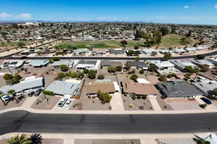 11042 W Canterbury Dr, Sun City, AZ 85351 - Photo 50