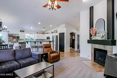 15276 W Laurel Lane, Surprise, AZ 85379 - Photo 12