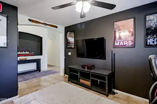 15276 W Laurel Ln, Surprise, AZ 85379 - Photo 28
