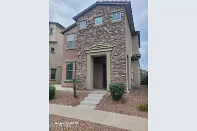1943 N 77th Glen, Phoenix, AZ 85035 - Photo 2
