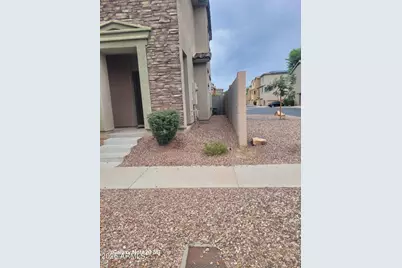 1943 N 77th Glen, Phoenix, AZ 85035 - Photo 16