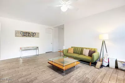 7124 W Palmaire Avenue W, Glendale, AZ 85303 - Photo 6