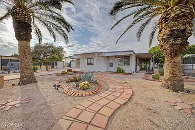 8646 E Dulciana Avenue, Mesa, AZ 85208 - Photo 2