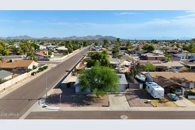 1301 W Kerry Lane, Phoenix, AZ 85027 - Photo 40