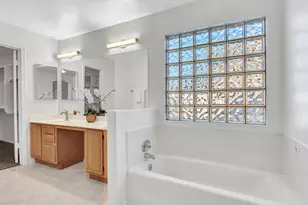 21921 N 68th Ave, Glendale, AZ 85310 - Photo 18