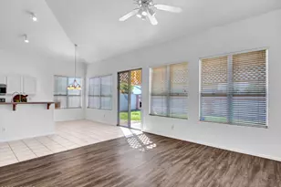 21921 N 68th Ave, Glendale, AZ 85310 - Photo 34