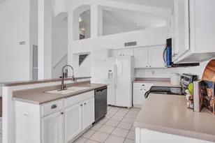 21921 N 68th Ave, Glendale, AZ 85310 - Photo 28